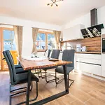 Lee By Interhome Mauterndorf (Salzburg)