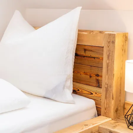 Lee By Interhome * Mauterndorf (Salzburg)
