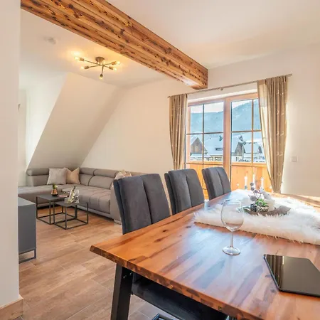 Lee By Interhome Daire Mauterndorf (Salzburg)